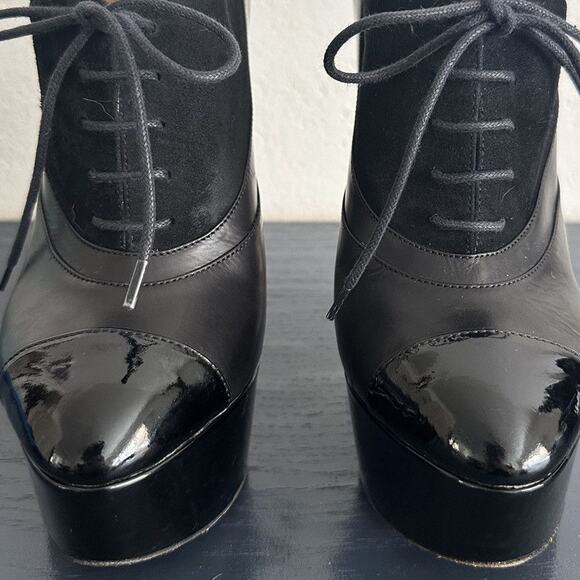 Seen on Victoria Beckham Alaïa Oxford Stiletto Booties EU 38.5 Black - Picture 11 of 12